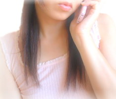 女友達と電話でエッチな話